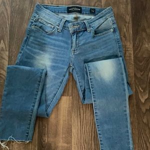 LNWOT Lucky Brand fray hem jeans size 0